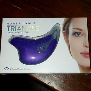Nurse Jamie Triangle Facial Tool